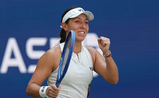 Пегула у двох сетах перемогла Крейчикову і вийшла до півфіналу US Open